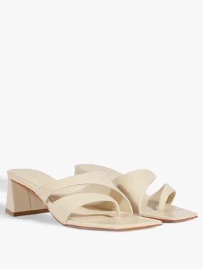 NIB Schutz Madeline Mid Sandal - Off White - Size 9.5